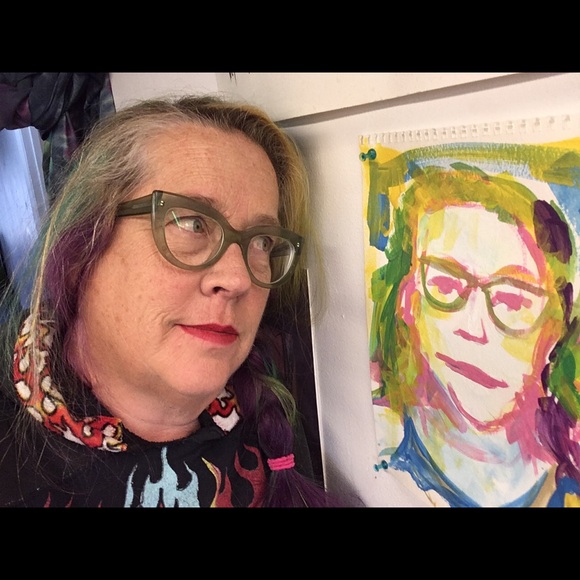 Meet your Posher, Mari - Picture 2 of 6